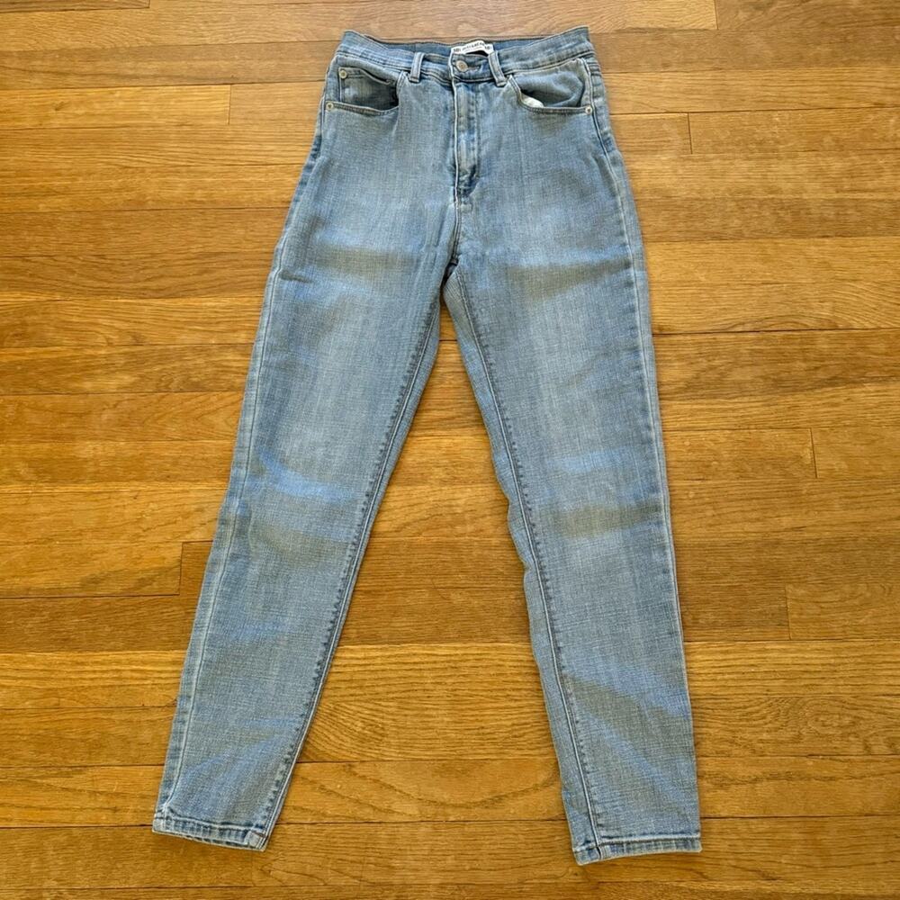 Pull&Bear medium high-rise casual skinny jeans pants size 2
 b29
